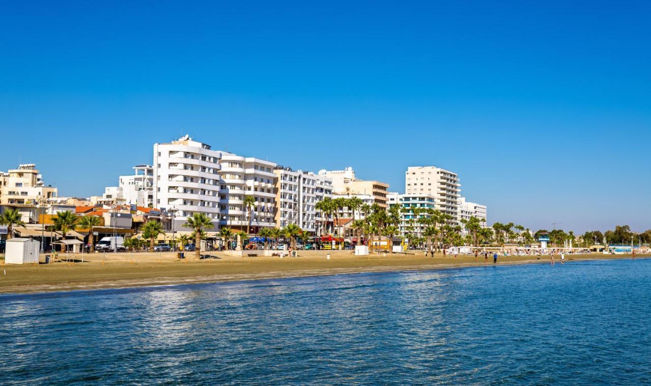 Promenade Breeze City Apartment Ларнака Экстерьер фото